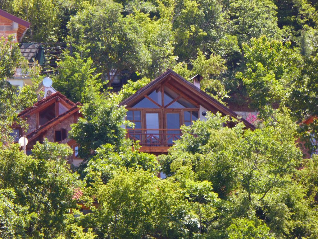 Robinson Sunset Guest House Lagadin Eksteriør billede